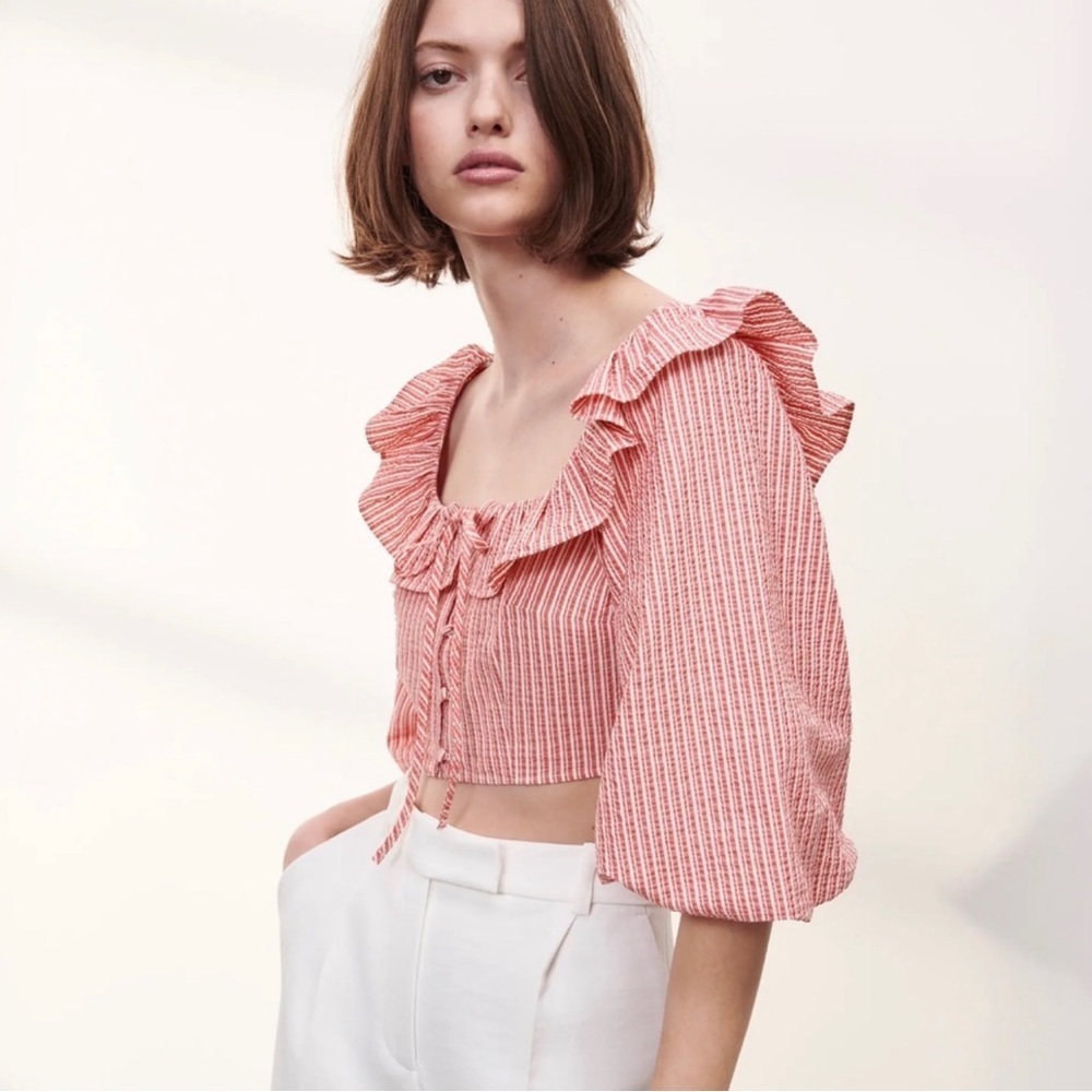 Zara Contrasting Striped Crop Top With Ruffles - Picture 2 of 9